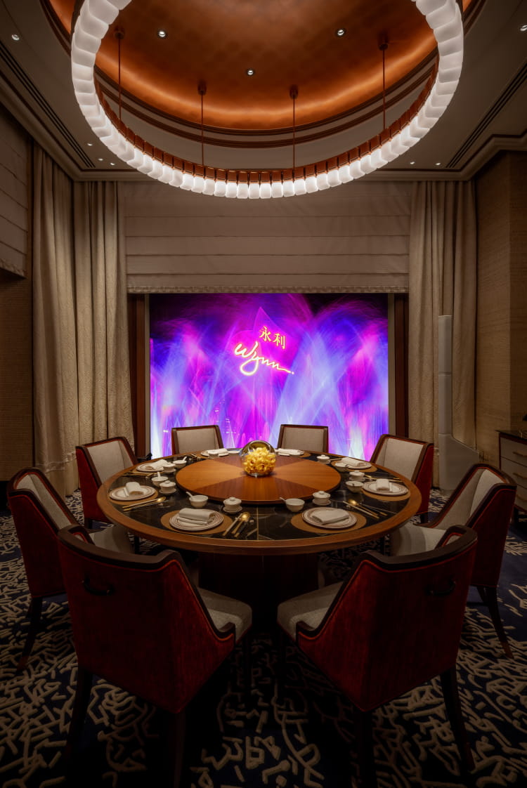 水中の美しさを表現